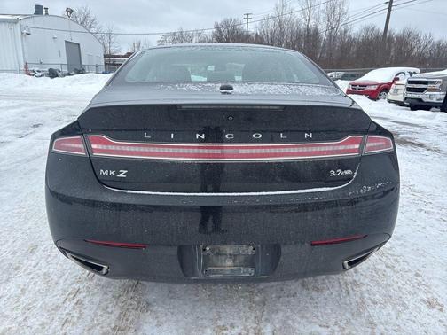 2014 Lincoln MKZ Base