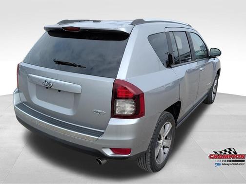Billet Silver Metallic Clearcoat 2017 Jeep Compass Latitude