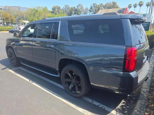 Gray 2020 Chevrolet Suburban Premier