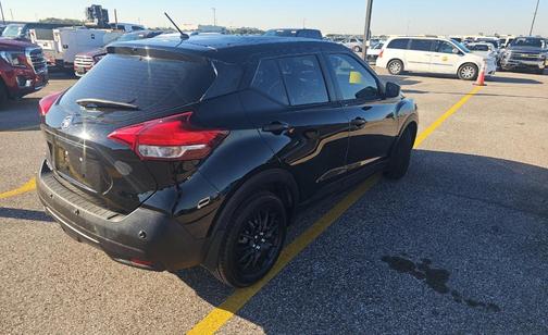 2020 Nissan Kicks S