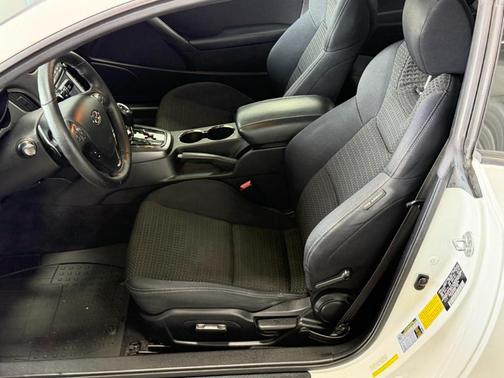 Monaco White 2012 Hyundai Genesis Coupe 2.0T Premium