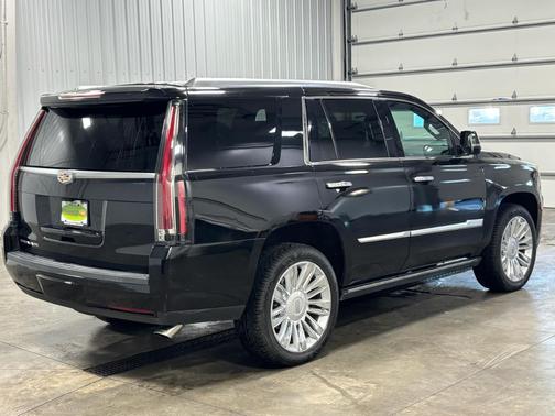 2018 Cadillac Escalade Platinum