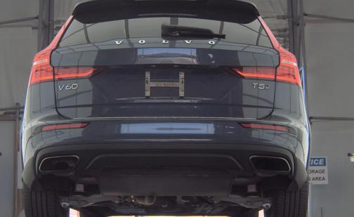 2020 Volvo V60 Cross Country T5