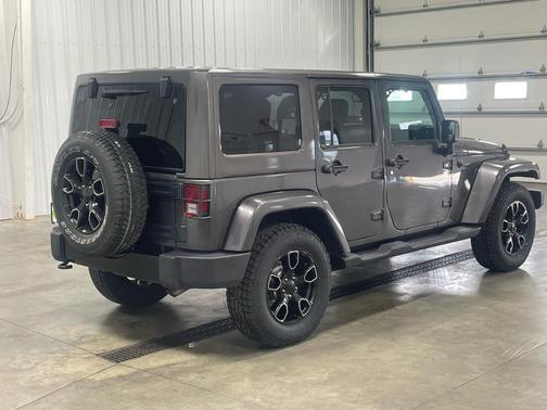 2017 Jeep Wrangler Unlimited Sahara