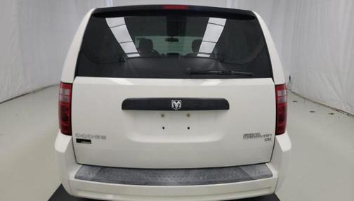 White 2009 Dodge Grand Caravan SE
