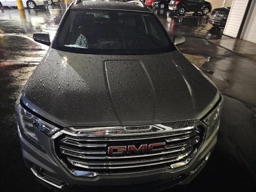 Silver 2024 GMC Terrain SLT