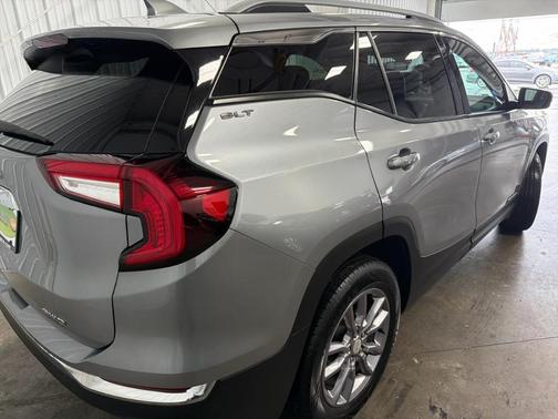 Silver 2024 GMC Terrain SLT