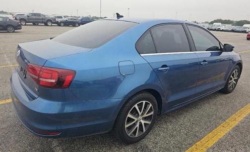 Silk Blue Metallic 2017 Volkswagen Jetta 1.4T SE