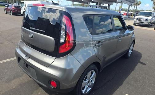 2017 Kia Soul Base