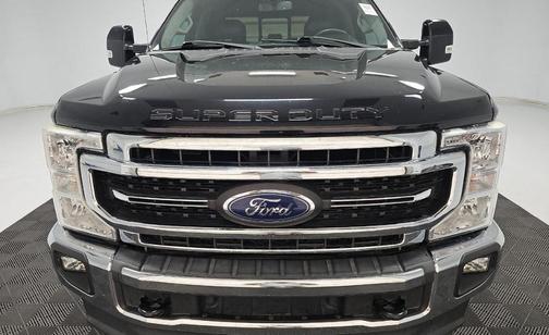 Black 2020 Ford F-250 Lariat