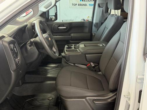 White 2020 Chevrolet Silverado 2500 Custom