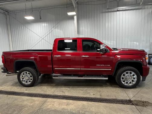 2018 GMC Sierra 2500 Denali