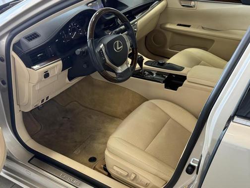 2015 Lexus ES 350 