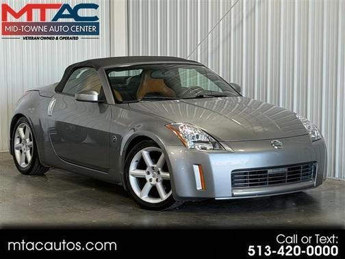 Silver 2004 Nissan 350Z Touring