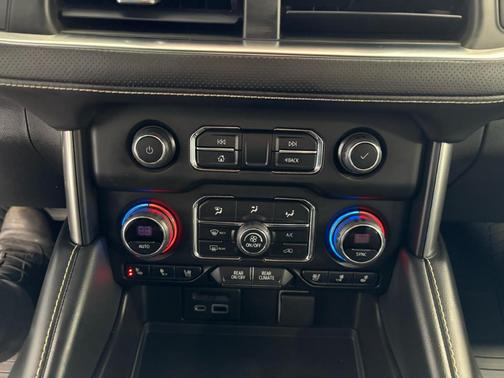 2021 Chevrolet Suburban Premier