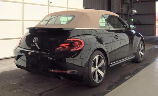 2014 Volkswagen Beetle DSG 2.0T R-Line