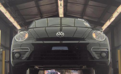 2014 Volkswagen Beetle DSG 2.0T R-Line