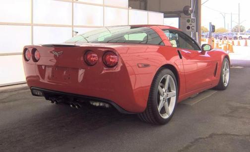 Red 2005 Chevrolet Corvette