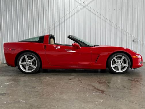 Red 2005 Chevrolet Corvette