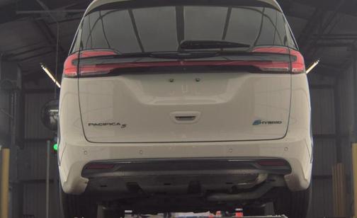 White 2021 Chrysler Pacifica Hybrid Touring L