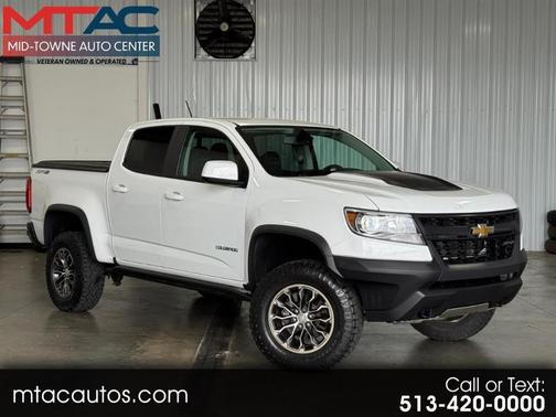 White 2018 Chevrolet Colorado ZR2