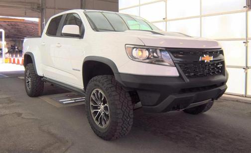 White 2018 Chevrolet Colorado ZR2