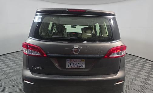 2015 Nissan Quest S