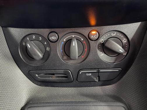 2017 Ford Transit Connect XL