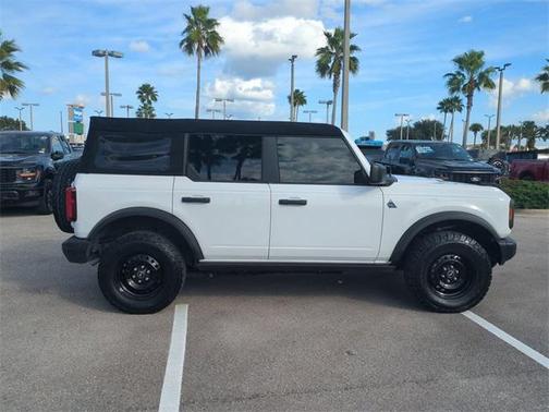 2023 Ford Bronco Black Diamond