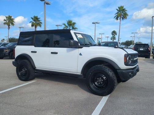 2023 Ford Bronco Black Diamond