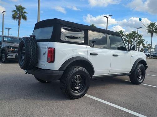 2023 Ford Bronco Black Diamond