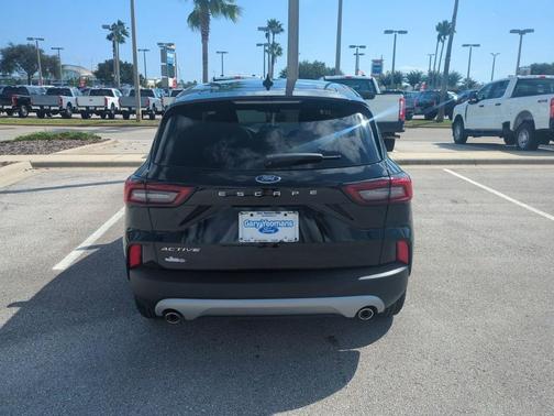 2026 Ford Escape SE