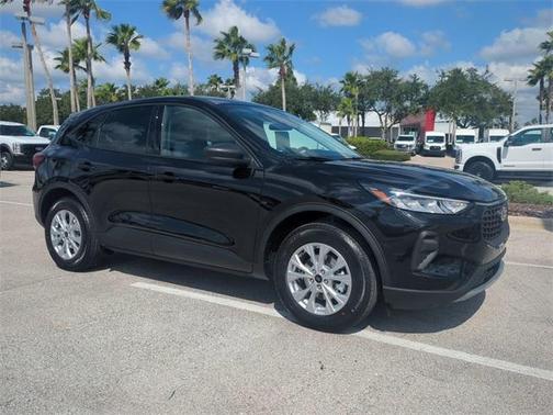 2026 Ford Escape SE