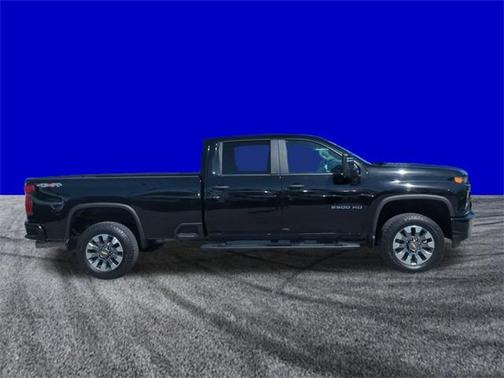 2022 Chevrolet Silverado 2500 Custom