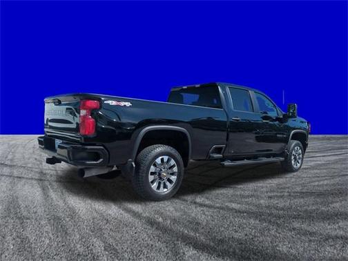 2022 Chevrolet Silverado 2500 Custom