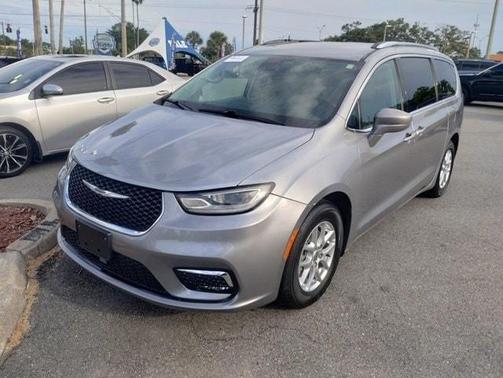 2021 Chrysler Pacifica Touring-L