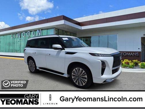 Radiant White 2025 INFINITI QX80 SENSORY