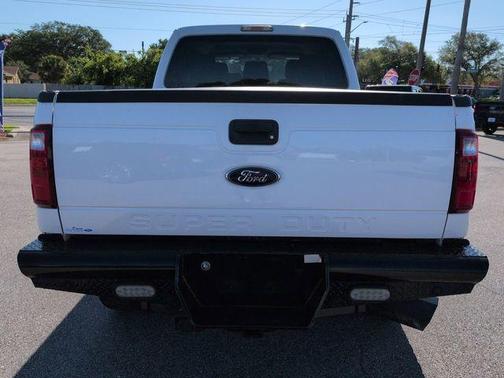 Oxford White 2015 Ford F-250 XLT