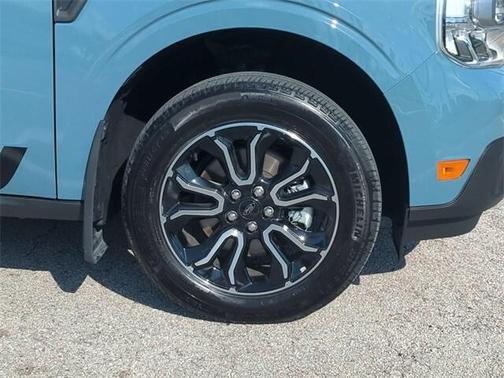 2022 Ford Maverick Lariat