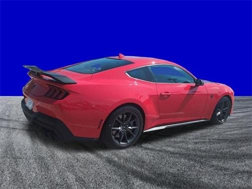2024 Ford Mustang Dark Horse