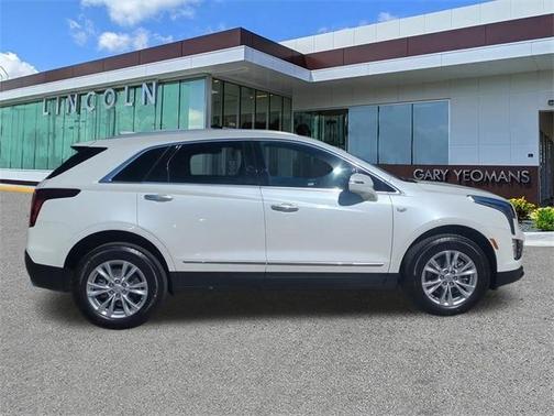 2025 Cadillac XT5 Luxury