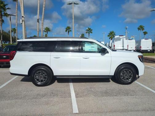 2025 Ford Expedition Max Active