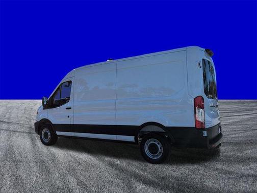 2026 Ford Transit-250 148 WB Medium Roof Cargo
