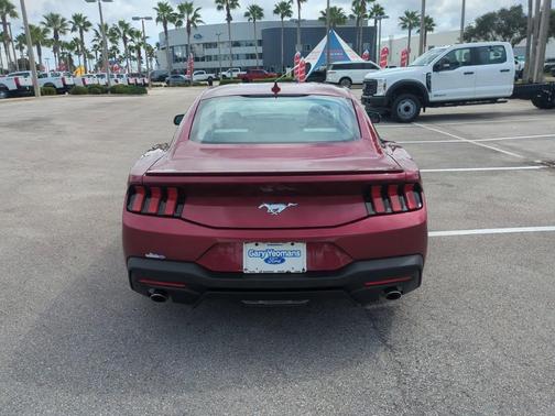 2025 Ford Mustang EcoBoost
