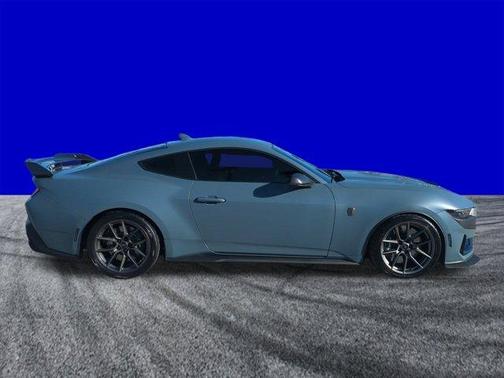 2024 Ford Mustang Dark Horse