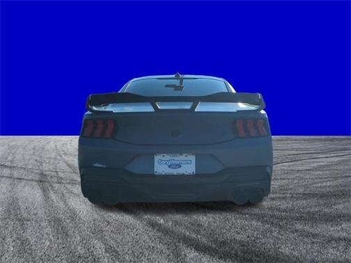 2024 Ford Mustang Dark Horse