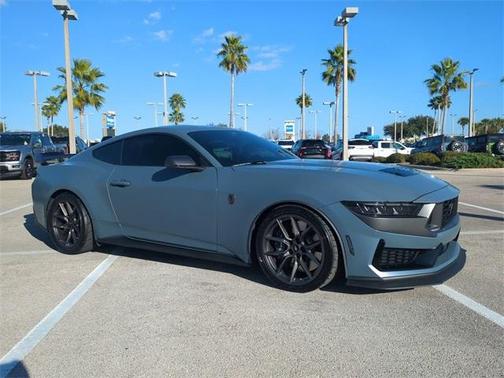 2024 Ford Mustang Dark Horse