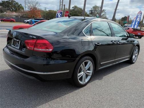 2013 Volkswagen Passat 2.0 TDI SEL Premium