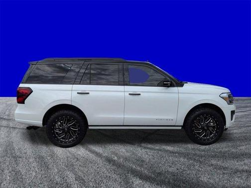 White Metallic 2023 Ford Expedition Platinum