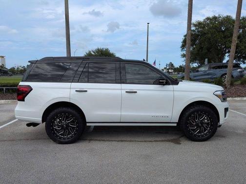 White Metallic 2023 Ford Expedition Platinum